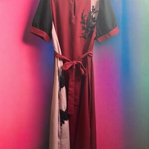 SHEIN 1XL Elegant Burgundy, Pink, and Black Dress with Floral lace detail.